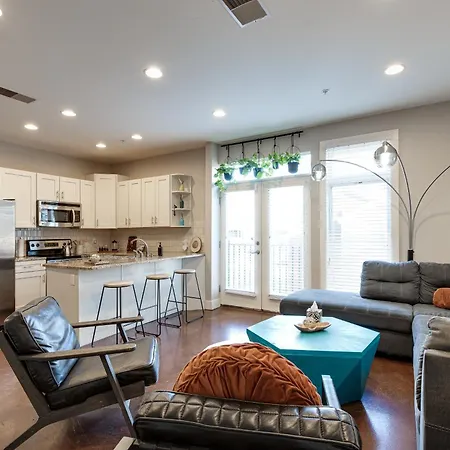 Nashville Condo With Balcony Close To Broadway
